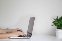 Comparison of Quilia and MyCase Client Portal showing automation versus manual processes