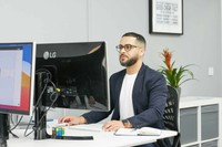 Personal injury case manager using legal software tools to streamline daily tasks and client tracking